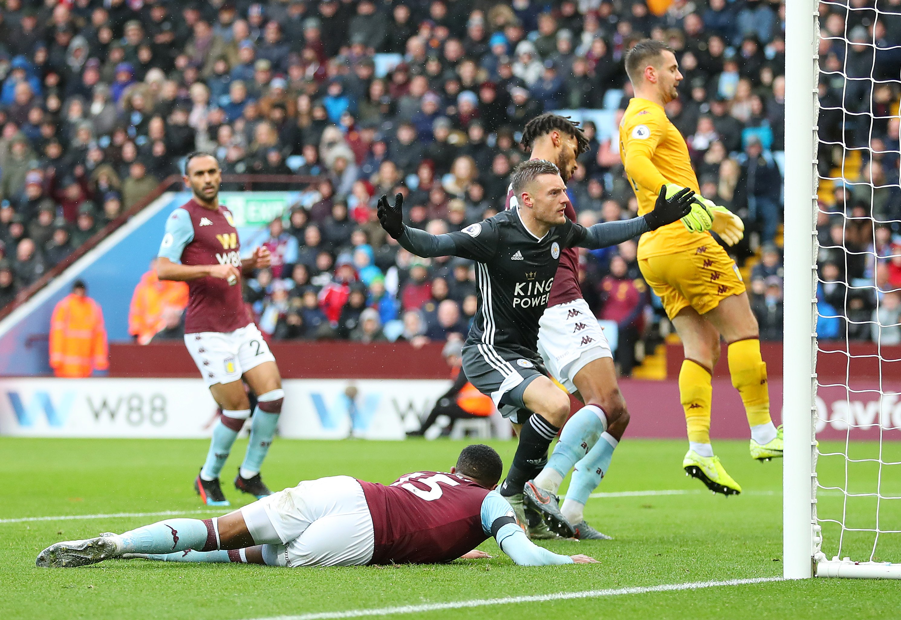 莫塔：我们知道在场上该做什么，我们有信心踢出好球赢得胜利.